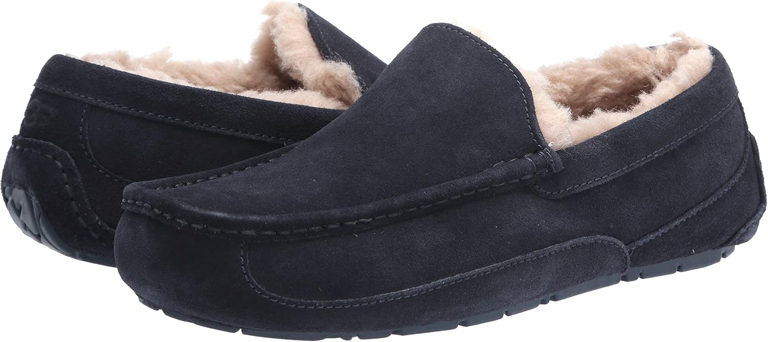  | UGG Men's Ascot Slipper | Slippers