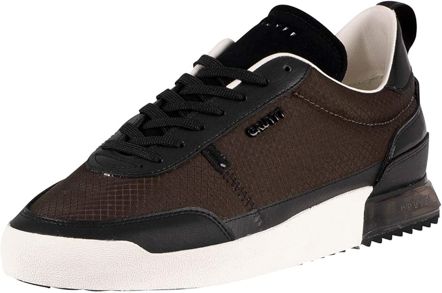 black cruyff trainers