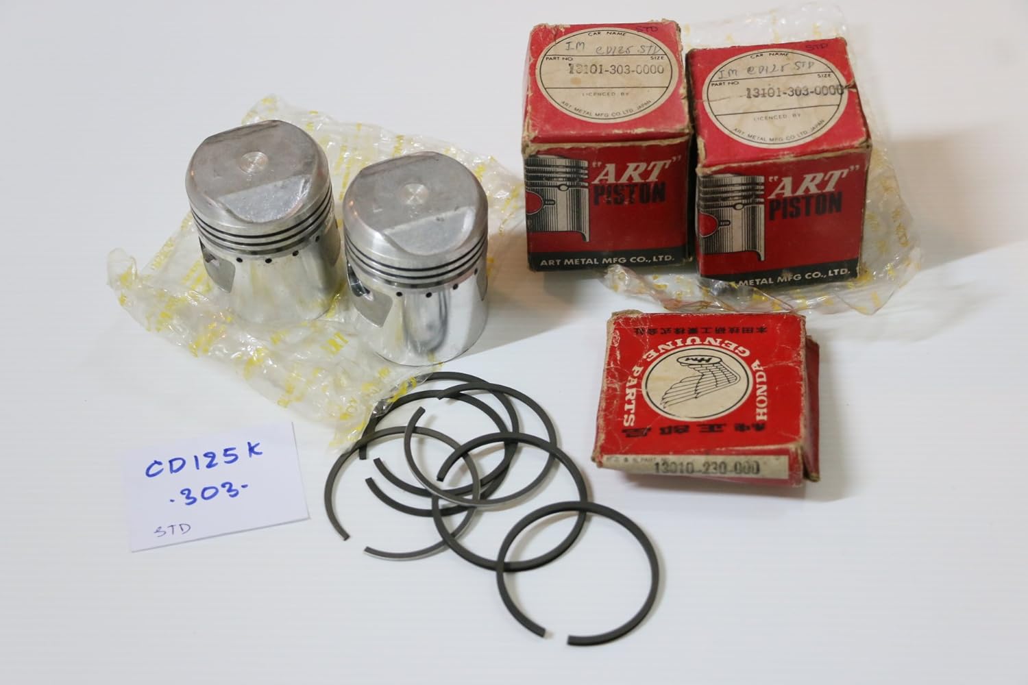 Amazon Com Genuine Honda Twin Cd125 Cb125 Ss125 Cl125 K1 K5 Piston Ring Set Size Std Nos Everything Else