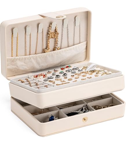 Amazon.com: Burbuja Cute Capybara Jewelry Box Mini Travel Jewelry