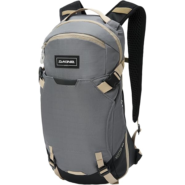 Amazon.com: Dakine Team Heli Pack 12L - Kazu Kokubo, One Size