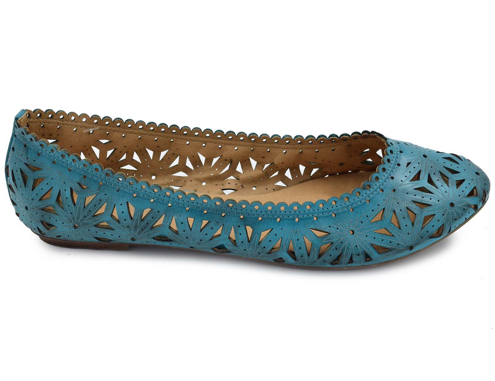 Greatonu Womens Flower Cut Out Flat Ballerina Shoes - Image 3