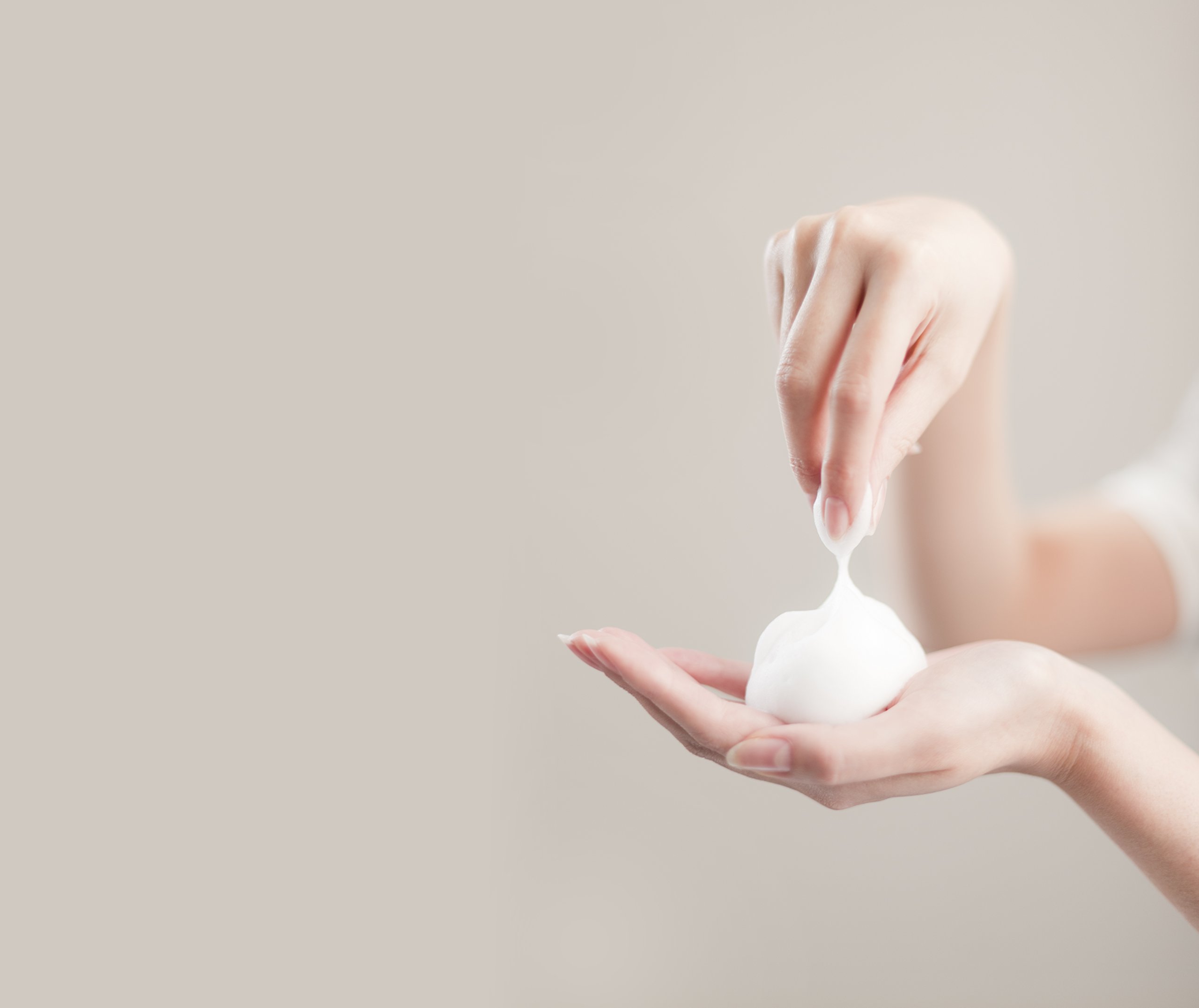 Cleansing and makeup remover soap bar- 100% natural organic soap - remove waterproof makeup instantly