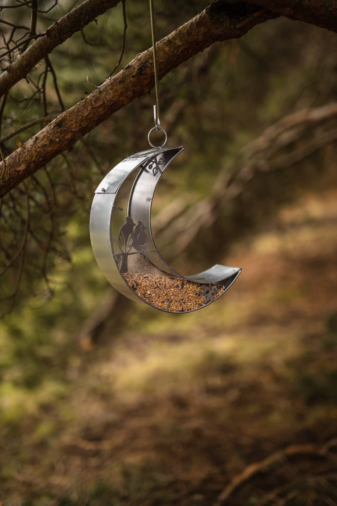 Garden Mile Large Moon Bird Feeders Hanging Decoration Durable Metal Bird Feeders For Small Birds Perfect For Seeds Nuts Mealworms Nyjer Seed Feeder Garden Patio Decor