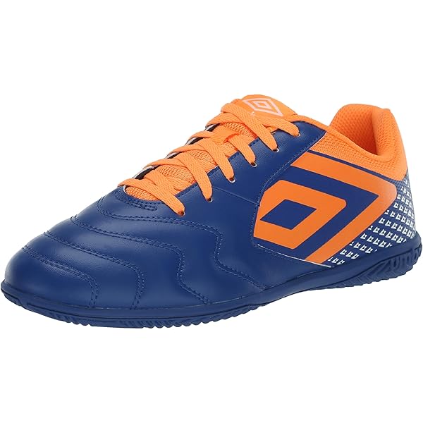 Amazon.com | Umbro Men's Classico XI IC Indoor Soccer Shoe