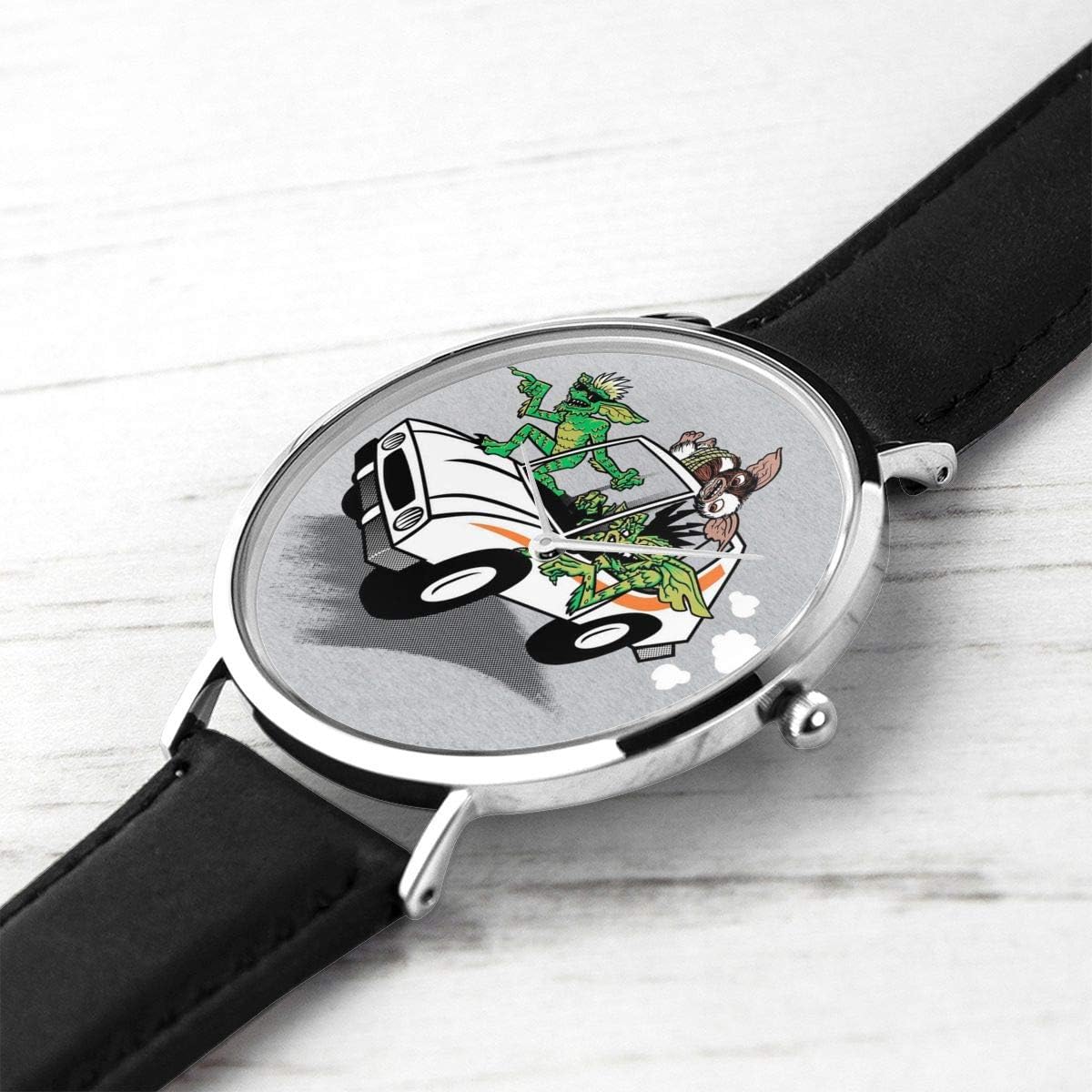 Unisex Business Casual Gremlins Gizmo Gebunden An Der Spitze Eines Autos Uhren Quarz Leder Uhr Mit Schwarzem Lederband Fur Manner Frauen Junge Kollektion Geschenk Amazon De Uhren