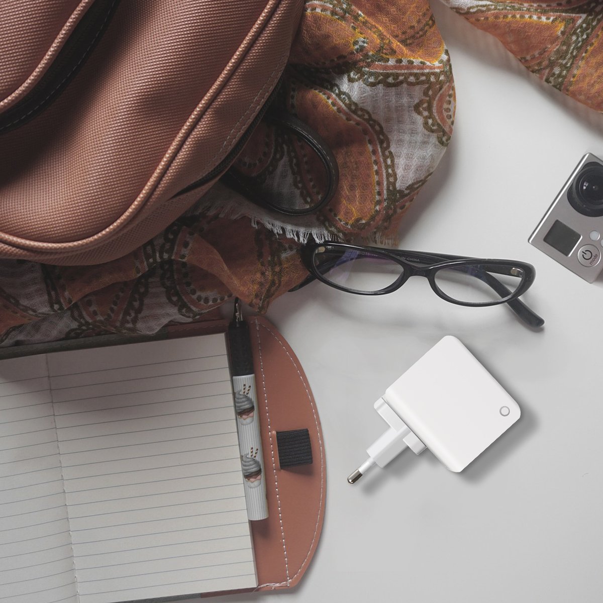 SAWAKE Chargeur Secteur USB 3 Ports Prise de Chargeur Universel 5V/ 3.4A Mural pour iPhone X/8/8 Plus, iPod, iPad Air/Pro, Samsung, HTC, LG, Huawei, Nexus, Honor, Sony et Les Autres Smartphones