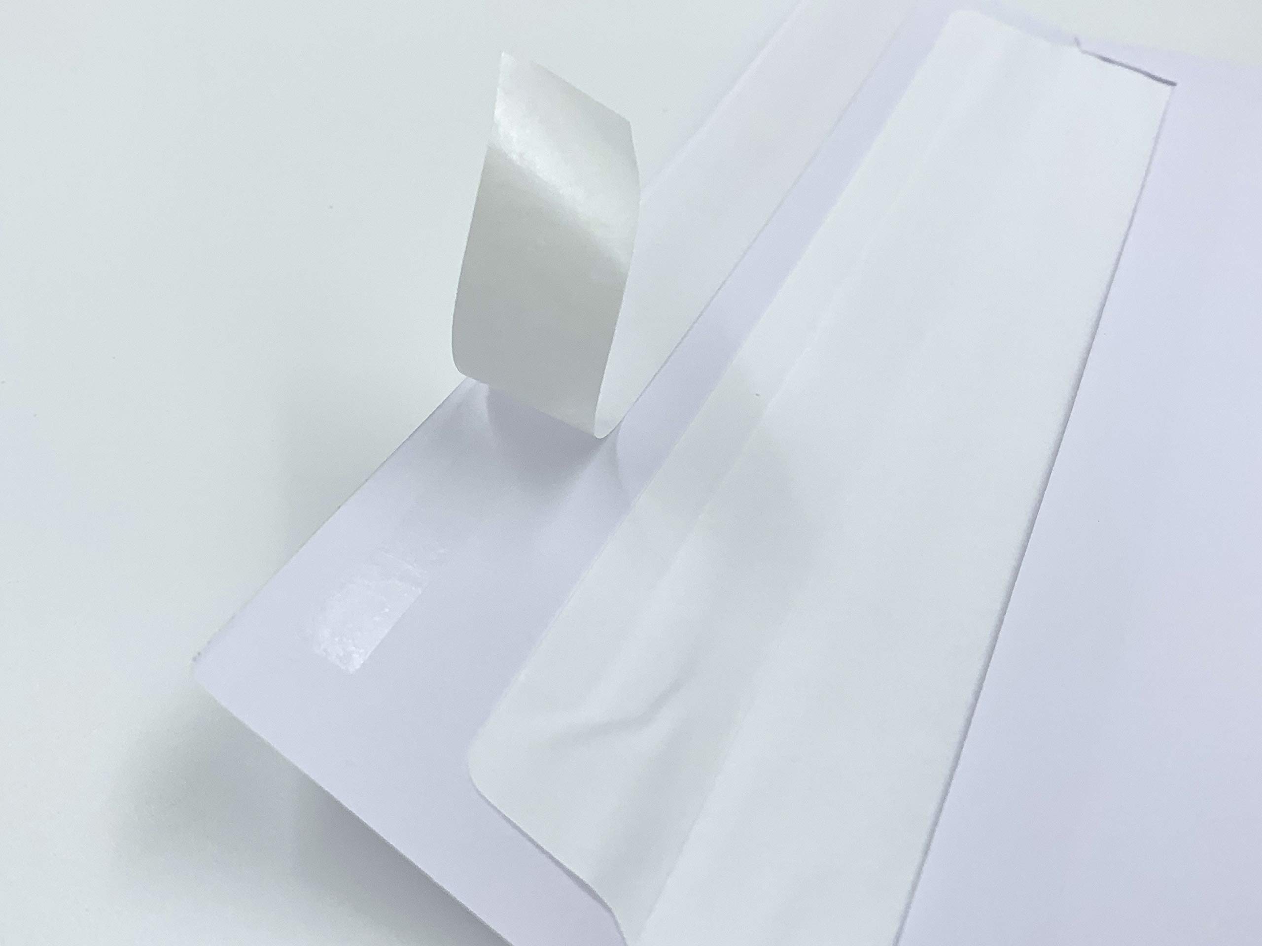 25 White Envelopes, 220 mm x 110 mm, Light Silk Lining, Peel and Seal