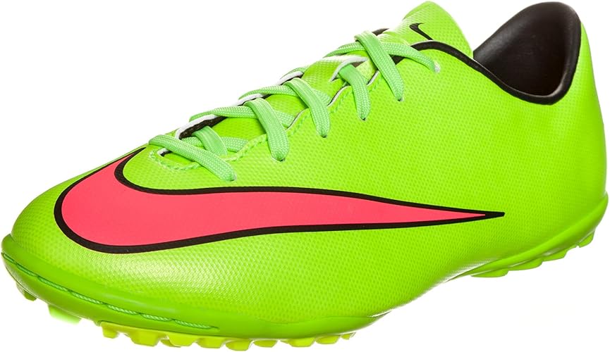 kids nike astro trainers