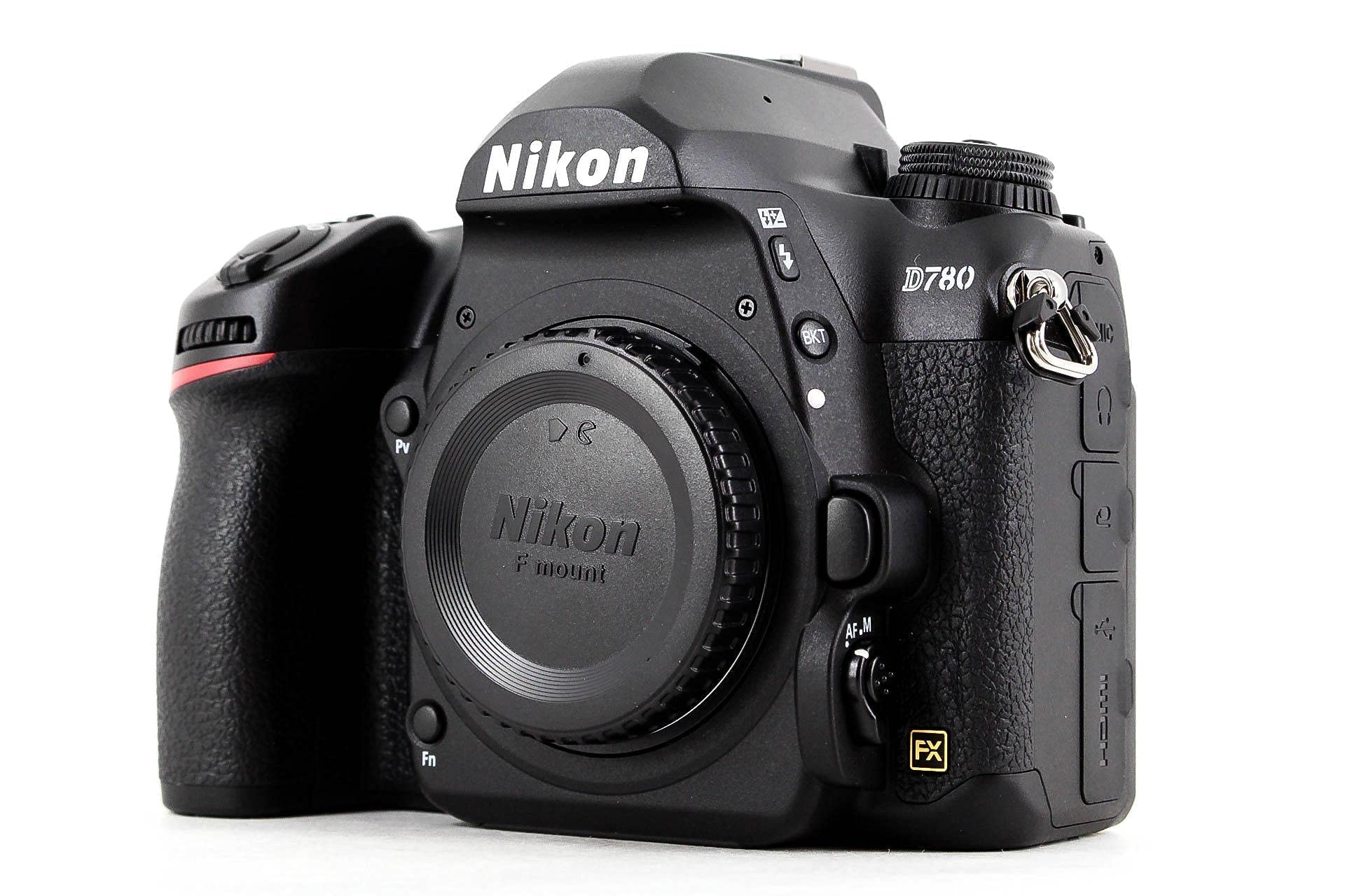 Nikon D780 Vollformat Digital SLR Kamera (24,5 MP, 4K UHD Video incl. Zeitlupenfunktion, EXPEED 6-Prozessor, 3,2 Zoll/8 cm neigbarer Monitor mit 2,4 Millionen Bildpunkten, WiFi und NFC, SnapBridge)