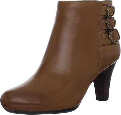 clarks ankle boots amazon