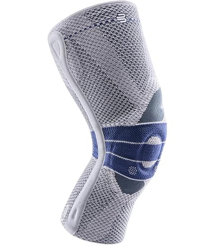 Amazon.com: Bauerfeind - GenuTrain P3 - Patella Knee Support - For