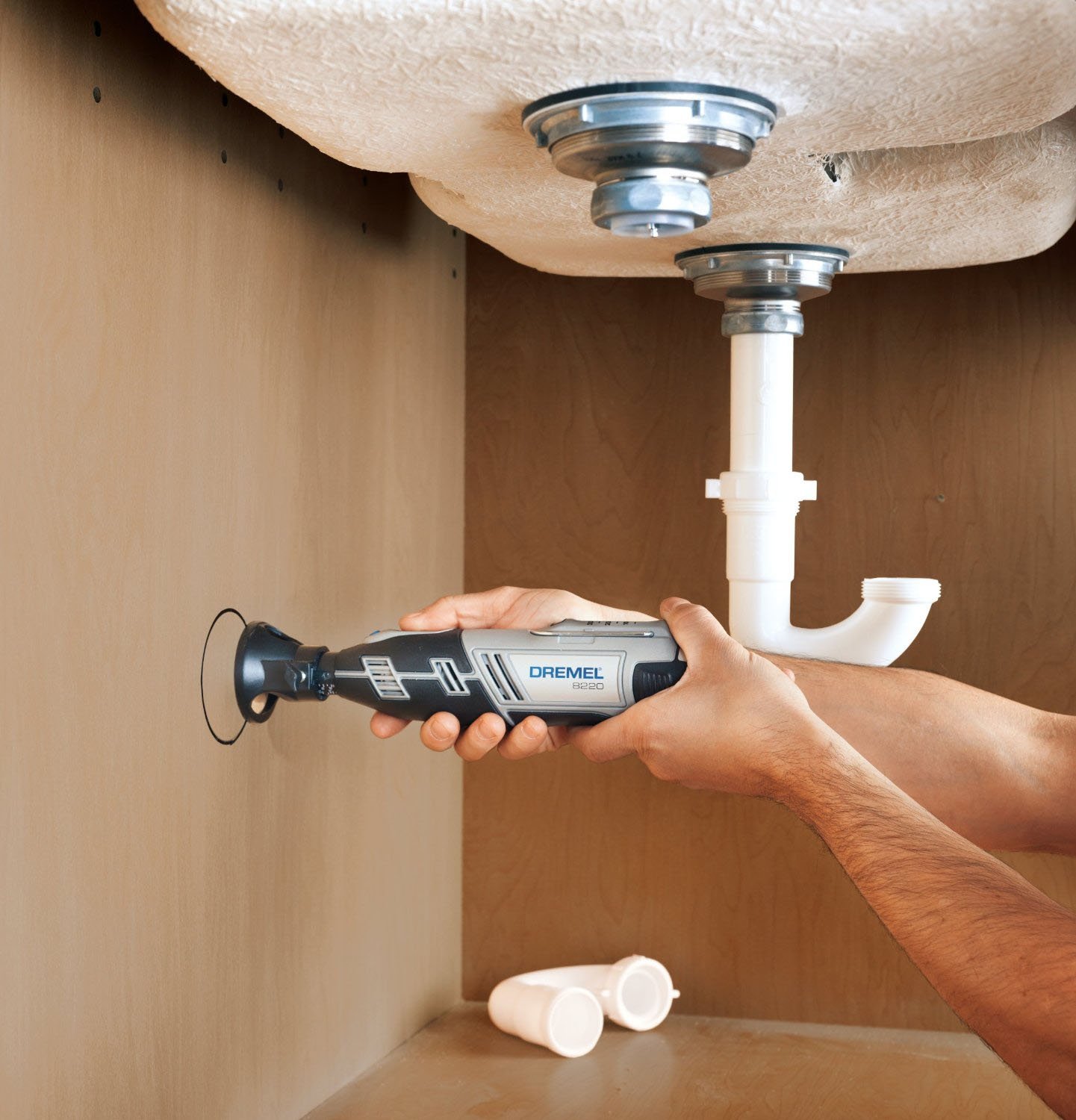 Dremel 82201/28 12Volt Max Cordless Rotary Tool Kit Engraver, Sander