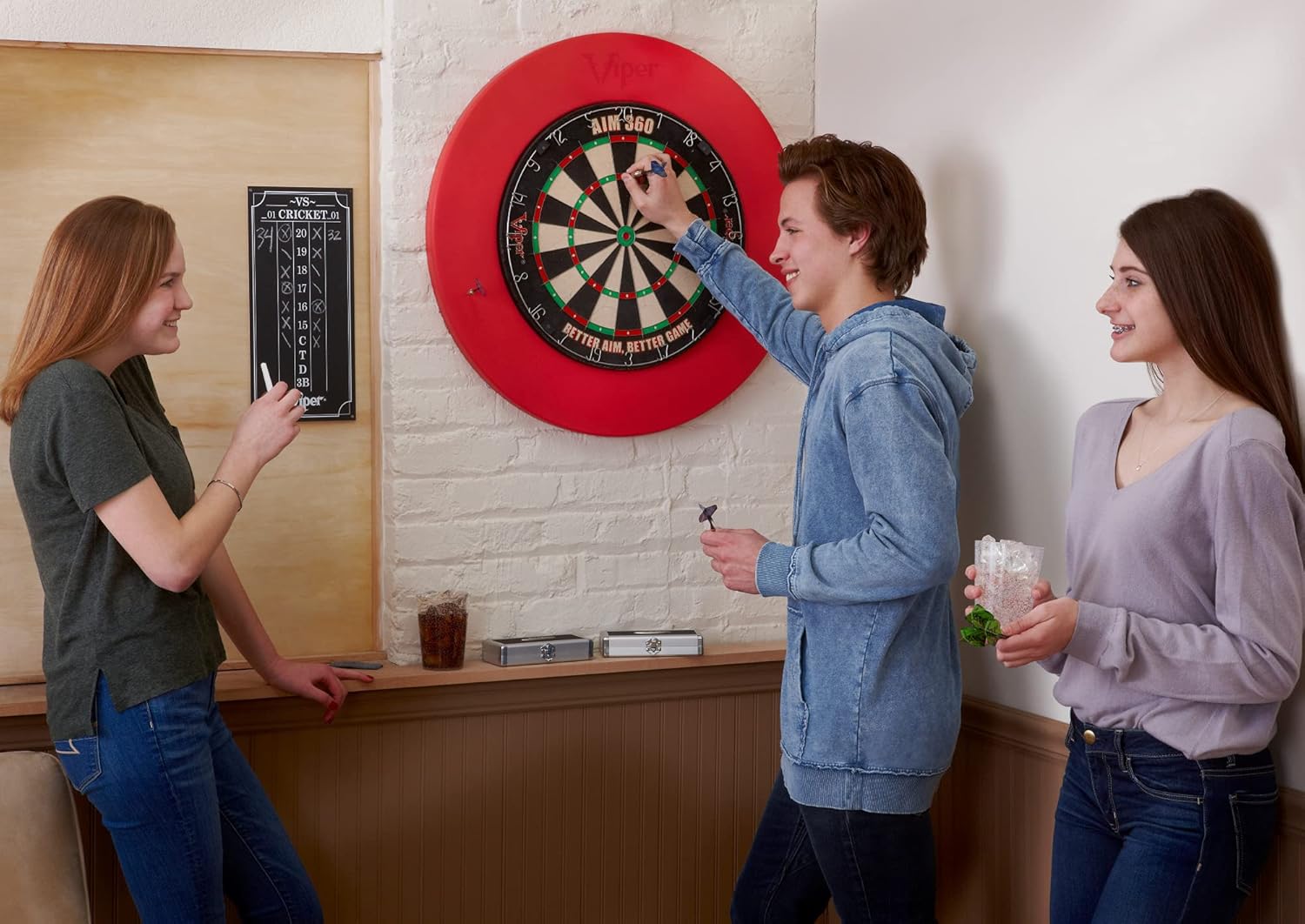 Viper by GLD Products Guardian Dartboard Surround Sisal/Bristle Steel-Tip Dartboard Wall Protector, Red, for 17.75” Steel tip Dart Board : Sports & Outdoors