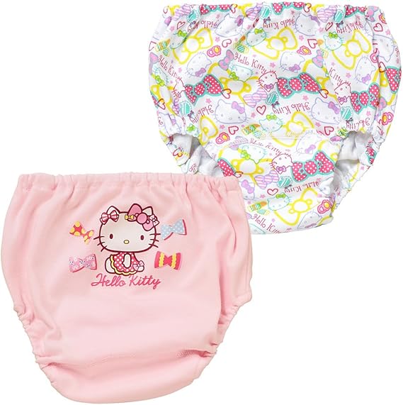 Amazon Co Jp 西松屋 2枚組トレーニングショーツ キティ 90cm 95cm 100cm 90 服 ファッション小物