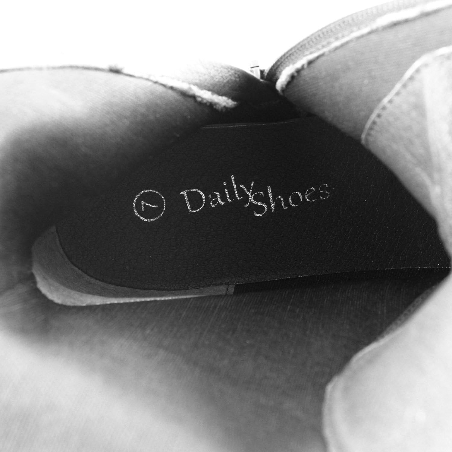 DailyShoes Women's Ankle Bootie High Lace up Military Combat Mid Calf Credit Card Knife Money Wallet Pocket Boots: Shoes