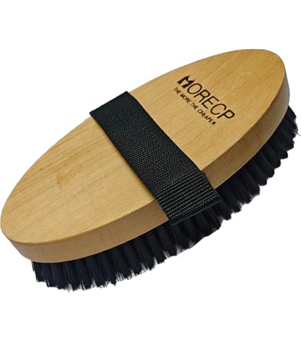 Etrille caoutchouc à petits picots Oster pour Cheval