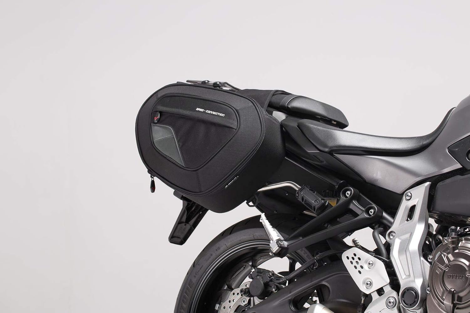 yamaha mt 07 saddlebags