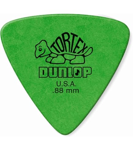 Amazon.com: JIM DUNLOP Gator Grip Small Triangle .73mm