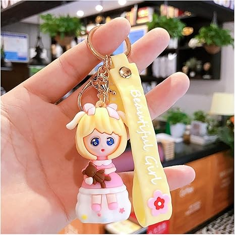 Amazon Co Jp キーチェーン かわいい女の子の人形のキーホルダーのための女性漫画ファッションアニメプリンセスpvcキーホルダー子供おもちゃのバッグペンダントアクセサリー Color Yellow ホーム キッチン