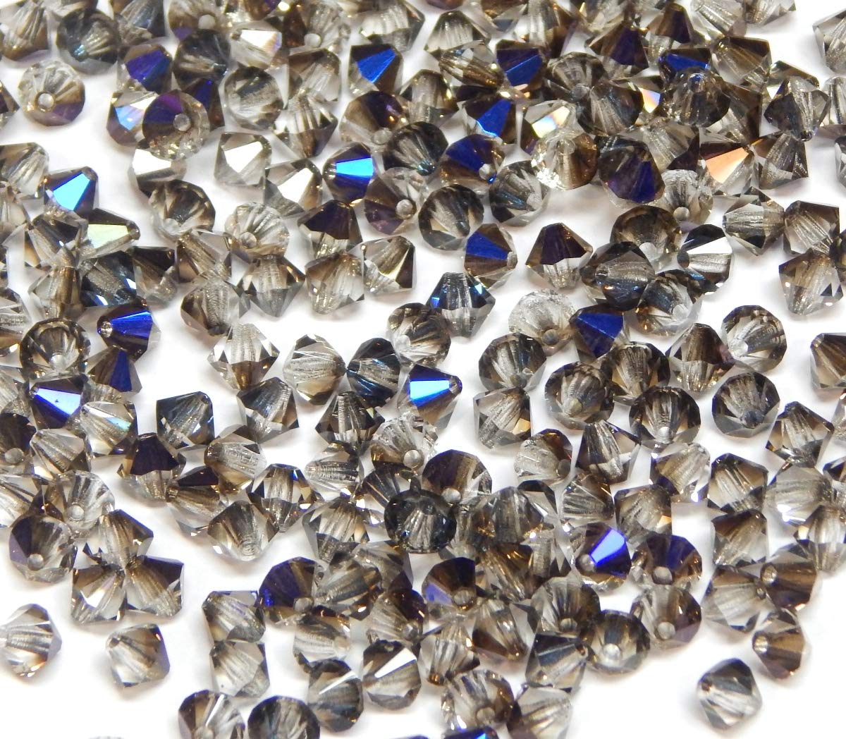 Perlin Preciosa Bohemian Crystal Beads, 4 mm, Bicone Beads, Czech Beads, Glass Beads, Bicone Beads, Pack of 40 (Heliotrope Silver)