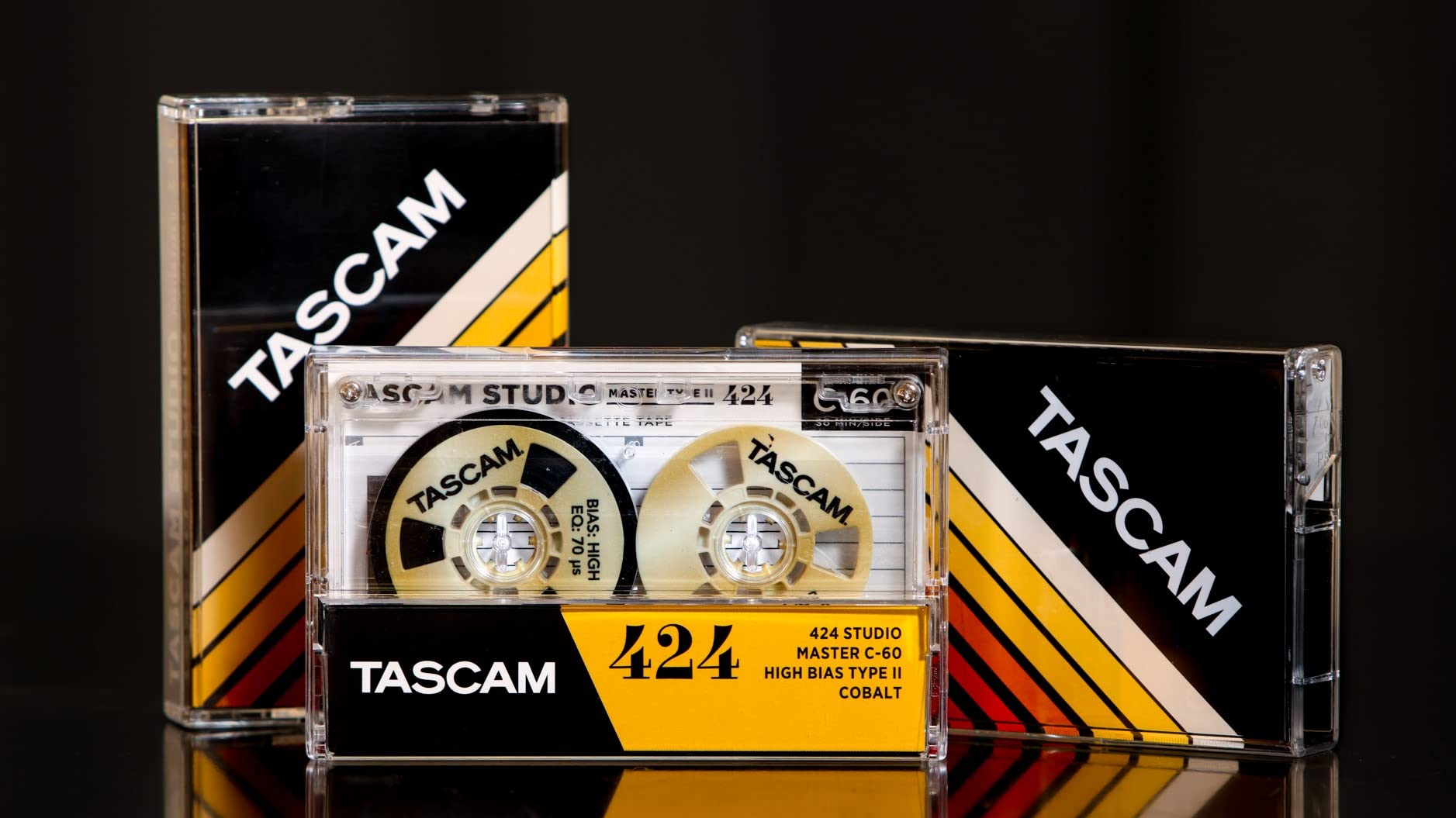 Tascam Master 424 High Bias Type II Cobalt Studio Cassette, Multi (MASTR CAS)