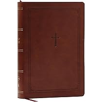 NKJV Holy Bible, Giant Print Center-Column Reference Bible