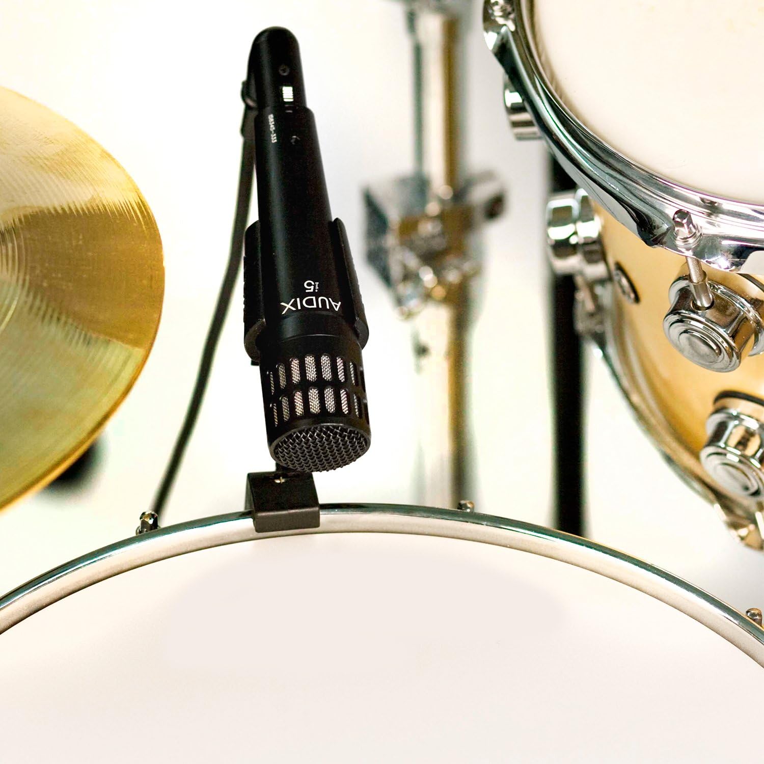 Audix I5 Dynamic Instrument Microphone: Electronics