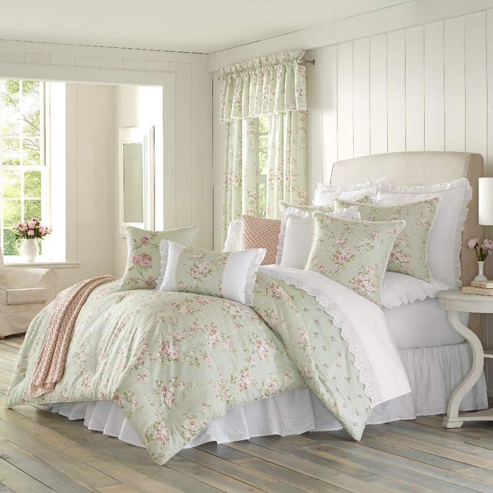 HNU 4 Pieces Floral Comforter Set King, Shabby Chic Floral Motif Printed Sage Print Vintage Elegant Classic Lovely Design Beautiful Hypoallergenic Reversible Bedding Jacquard Check Cotton