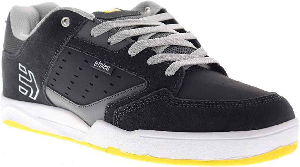 etnies cartel black