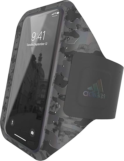 Amazon アディダスパフォーマンス スマホ用 アームバンド ランニング スポーツ ユニバーサルタイプ Iphone 6 6s 7 8 Xs Max Xr 等対応 カモ柄ブラック Adidas Sp Universal Armband Size L Camo Fw19 Black アームバンド 通販
