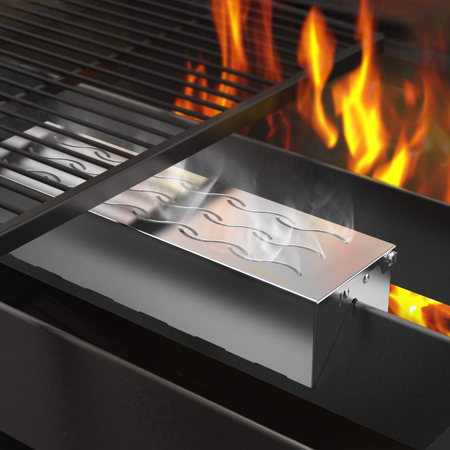 Skyflame Wood Chip Smoker Box with Wavy Smoke Outlet for Charcoal & Propane Gas Grill, 12.5"(L) x 3.3"(W) x 2.5"(H), U.S. Design Patent: Kitchen & Dining