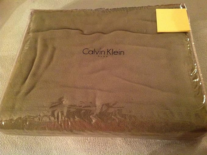 Calvin Klein Home Sage Green Fleece Twin Blanket, 100