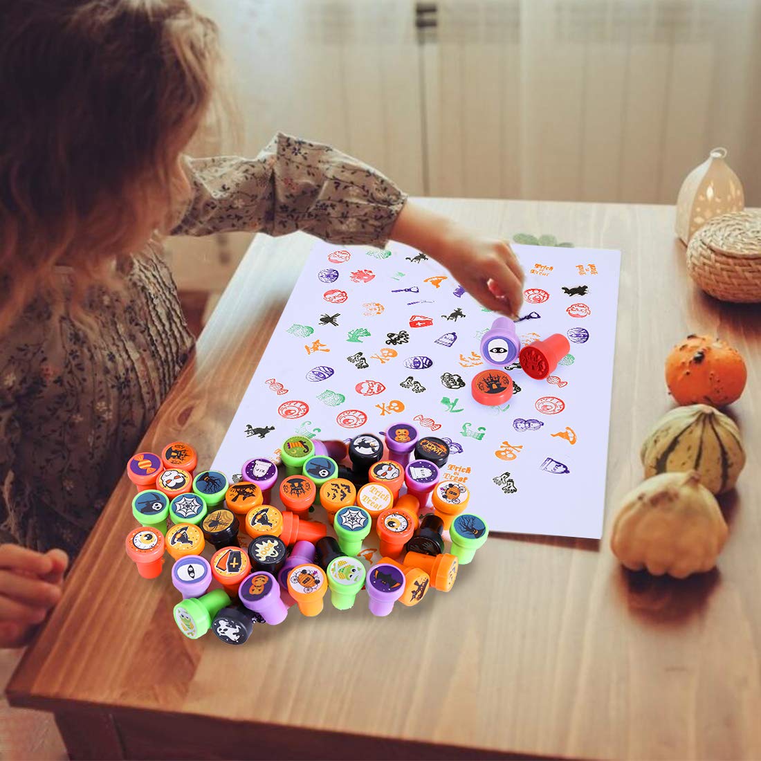 Max Fun 108Pcs Halloween Assorted Stamps ( 27 Designs, 5 Colors Trick or Treat Stamps ) for Kids Halloween Party Favors Supplies, Goodies Bags, Classroom Game Reward Prizes (Halloween Stamper)