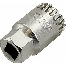 Amazon Com Shimano Un300 Bottom Bracket English 68 X 122 5mm Spindle Square Taper Jis 50mm Chainline Sports Outdoors