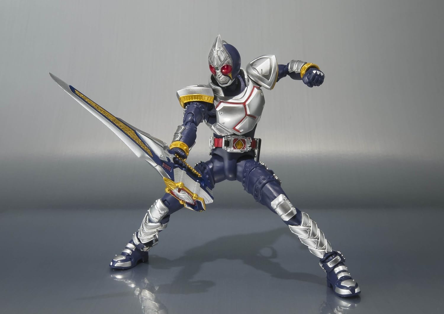 Amazon S H フィギュアーツ 仮面ライダーブレイド フィギュア ドール 通販