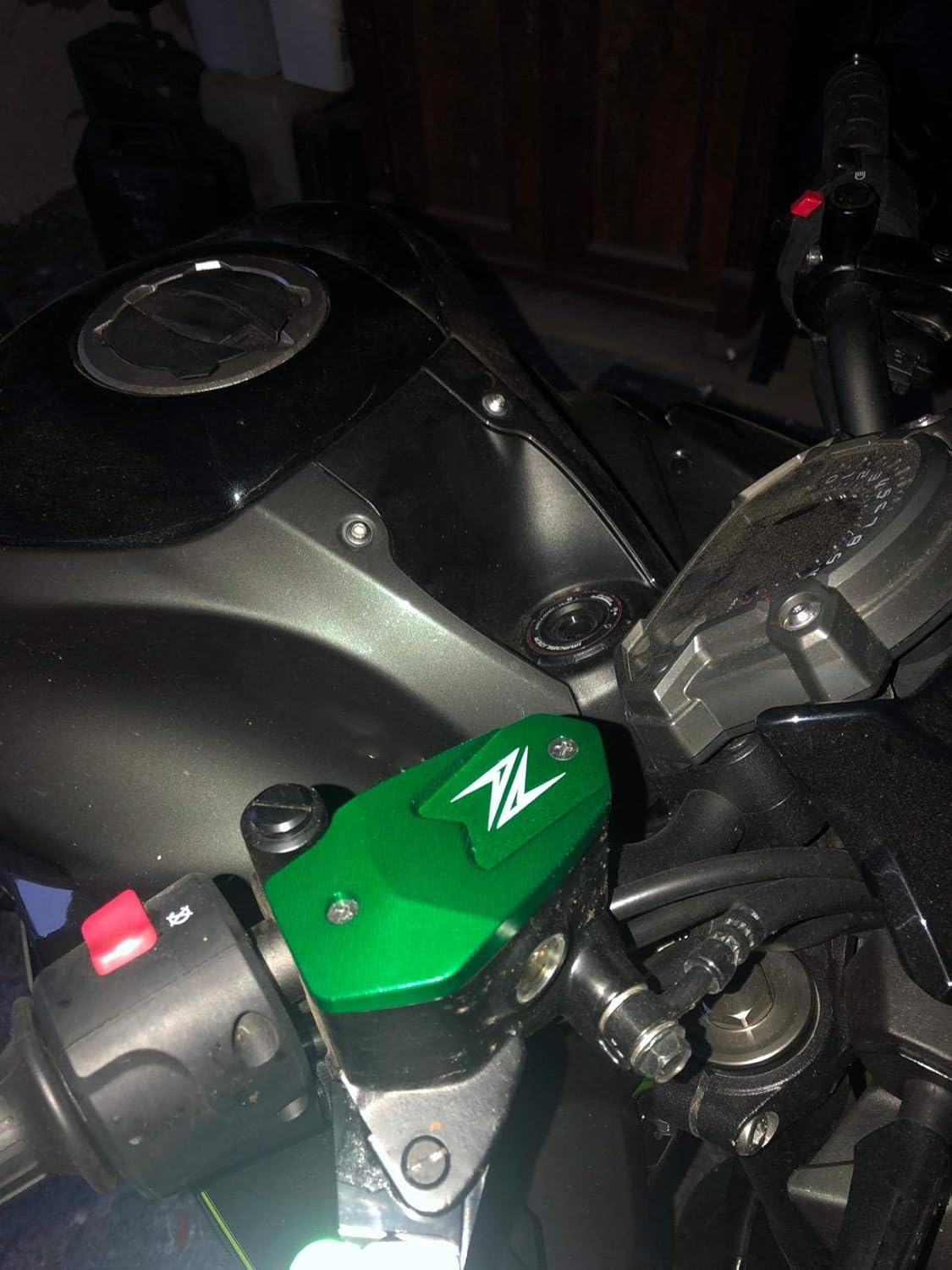 Z800 Motorcycle Engine Guard Protective Cover For Kawasaki Z800 2013 2014 2015 2016 2017 Fluid