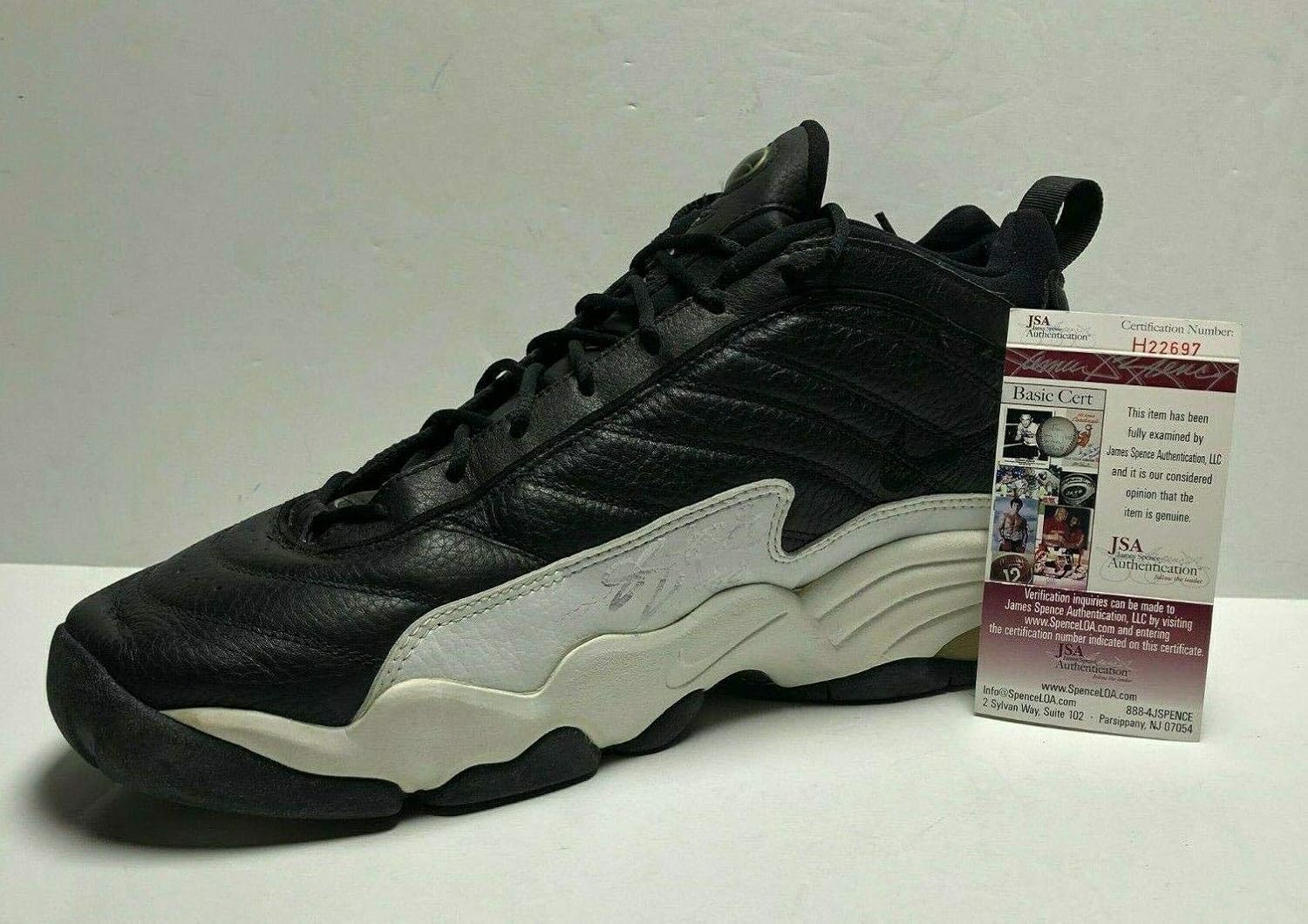 basketball shoes used for volleyball