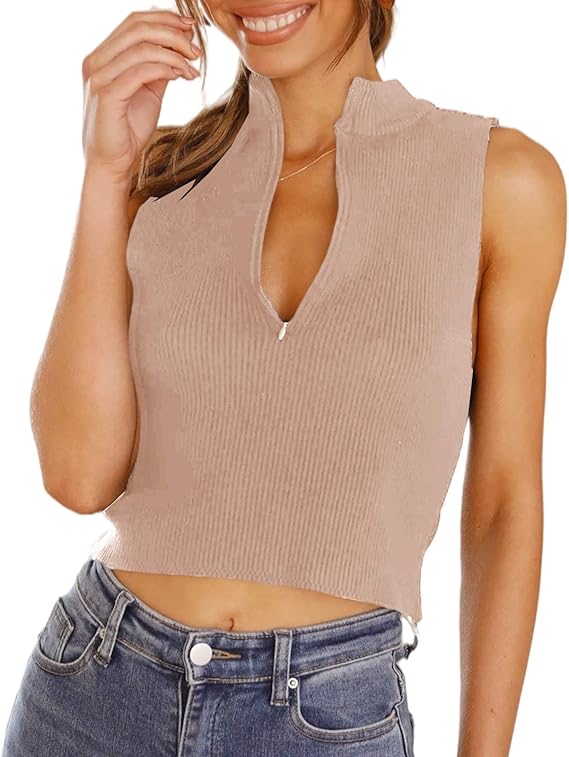 cropped half zip workout top