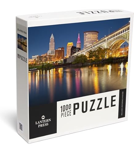 Amazon.com: Lantern Press Cleveland, Ohio, Cleveland Skyline at