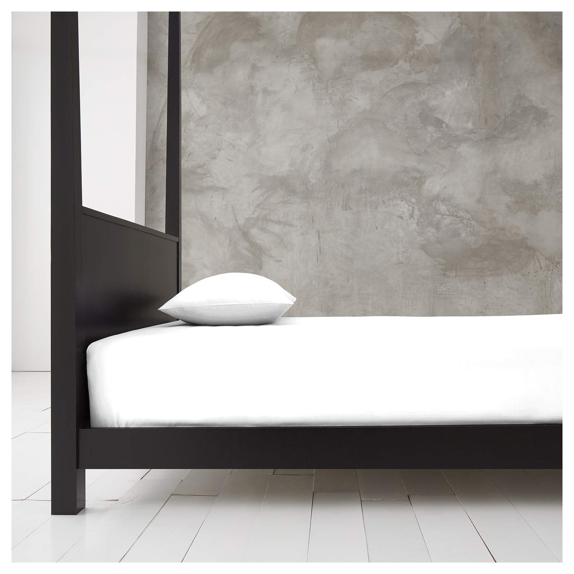 Gaveno Cavailia Super Soft Plain Dyed Diamond Deep Fitted Sheet [ Single - White ]