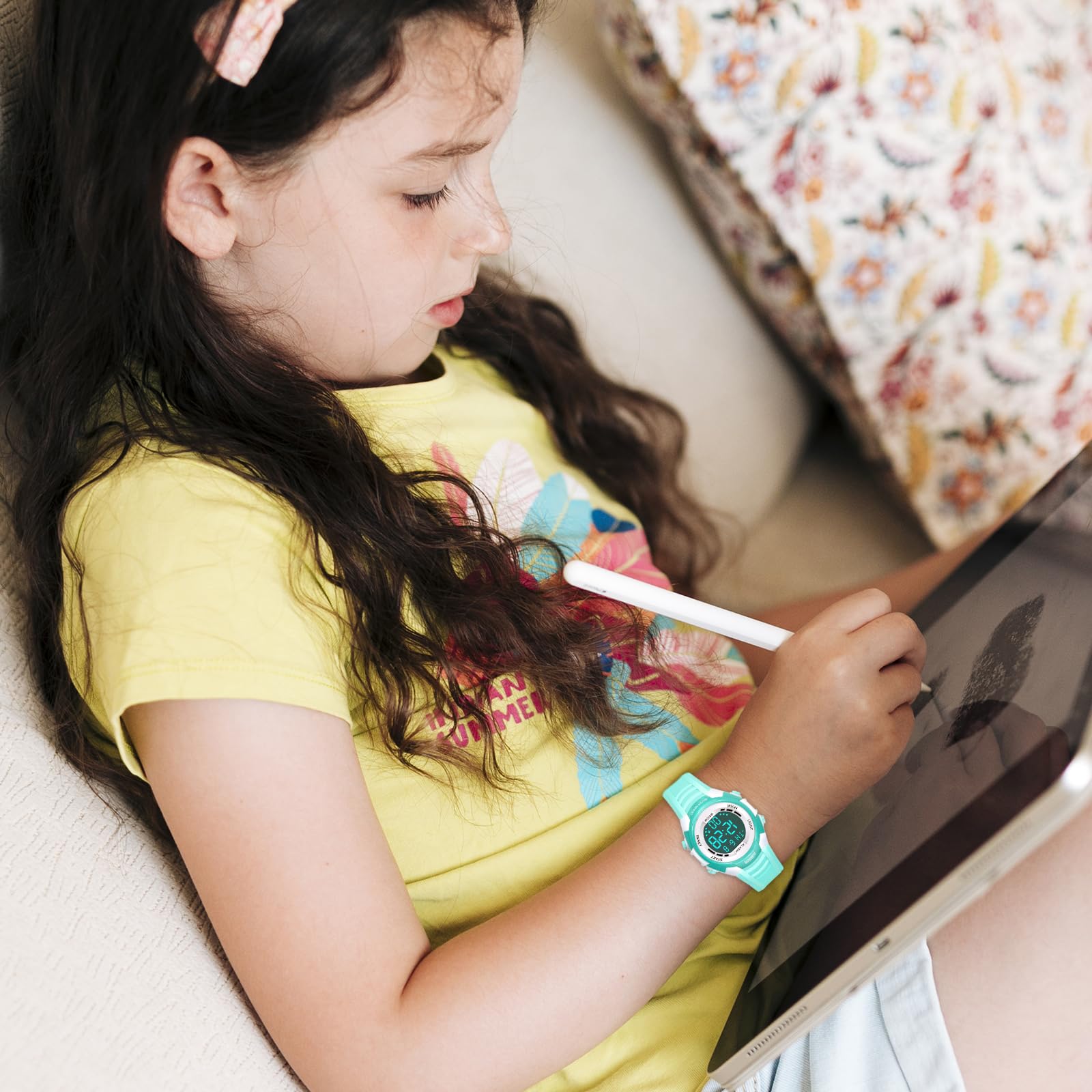 Juboos Kids Digital Watch for Boys Girls 5-18, 7 Colors LED Light Kids Sports Outdoor Wristwatch, Waterproof Watch with Alarm,Stopwatch