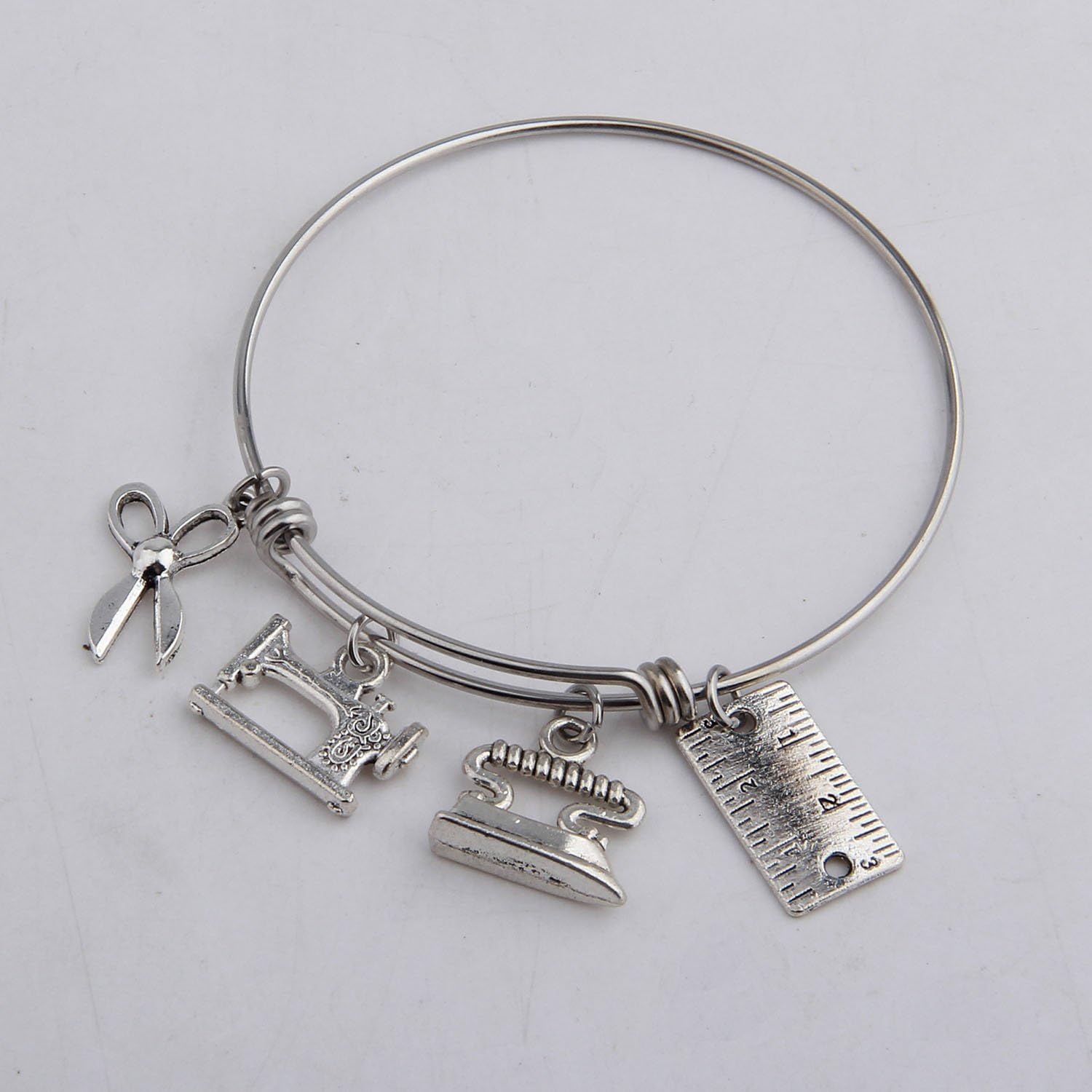 KUIYAI Sewing Charm Bracelet and Scissors Bangle Sewer Gifts for Costume Designer (bracelet silver), 2.56 inches - Image 3