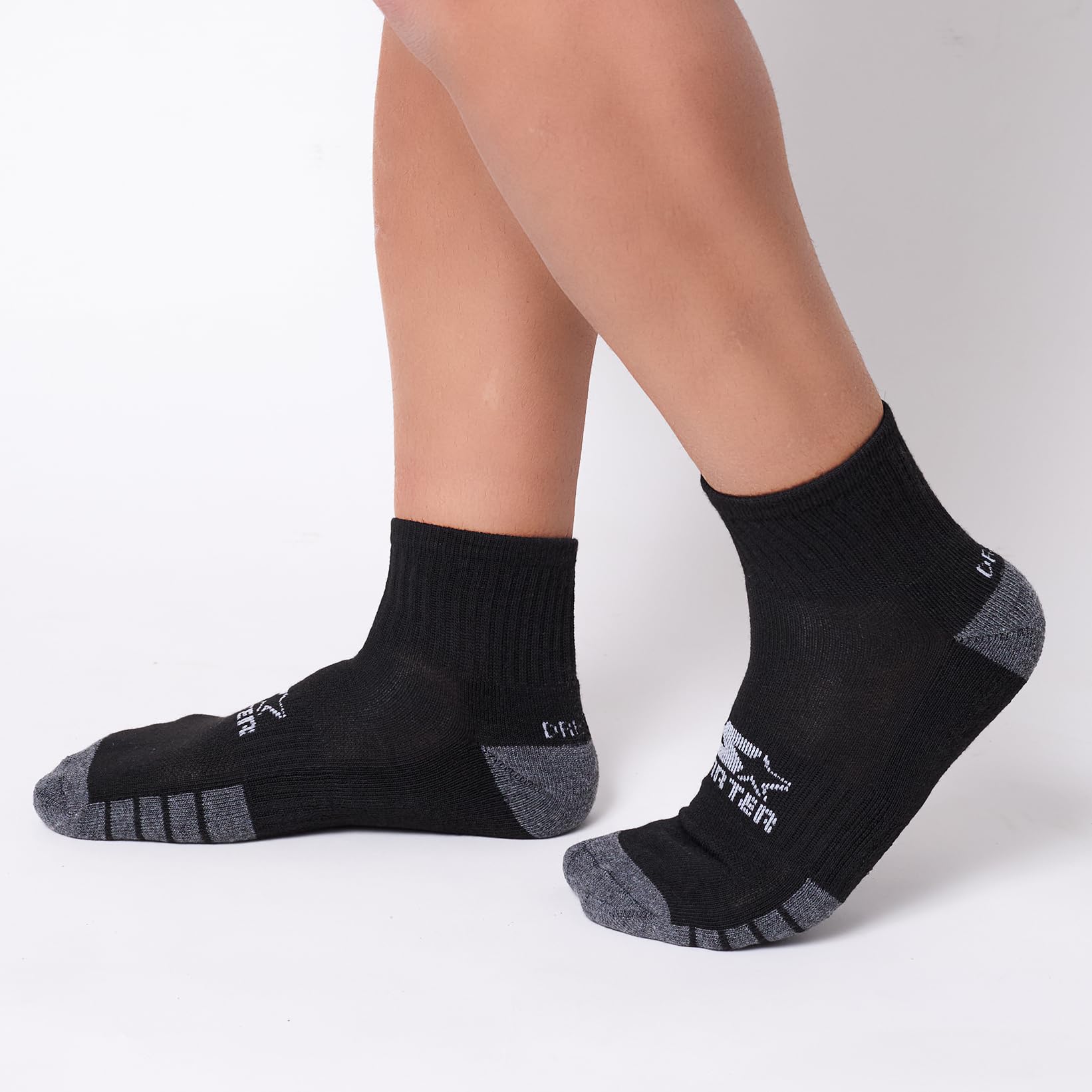 STARTER Men's 10 Pack Half Cushion Quarters Socks (Black/White/Grey, 6-12)