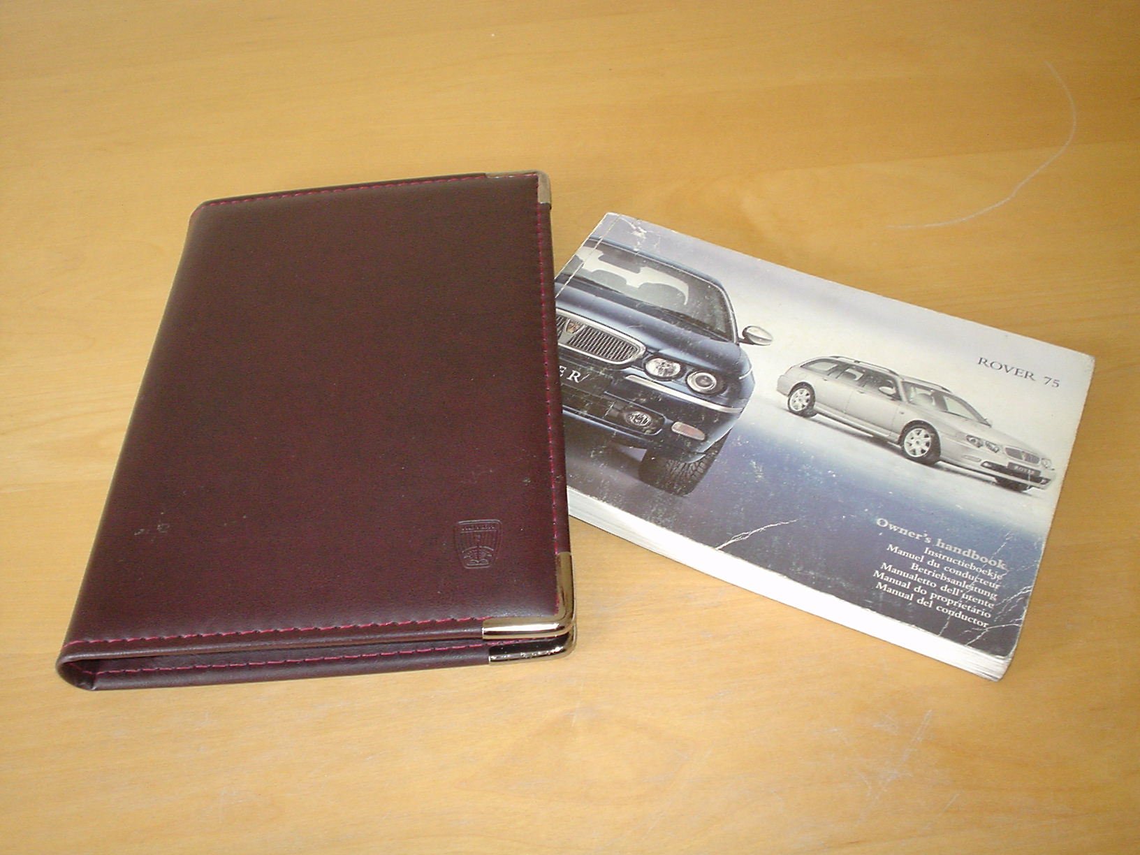 ROVER 75 OWNERS HANDBOOK (1999 - 2006) - SALOON & TOURER (ESTATE) - 1.8  1.8T 2.0 V6 2.5 V6 120 160 180 190 LITRE PETROL ENGINES 2.0 LITRE CDT &  CDTi 116 135 ...