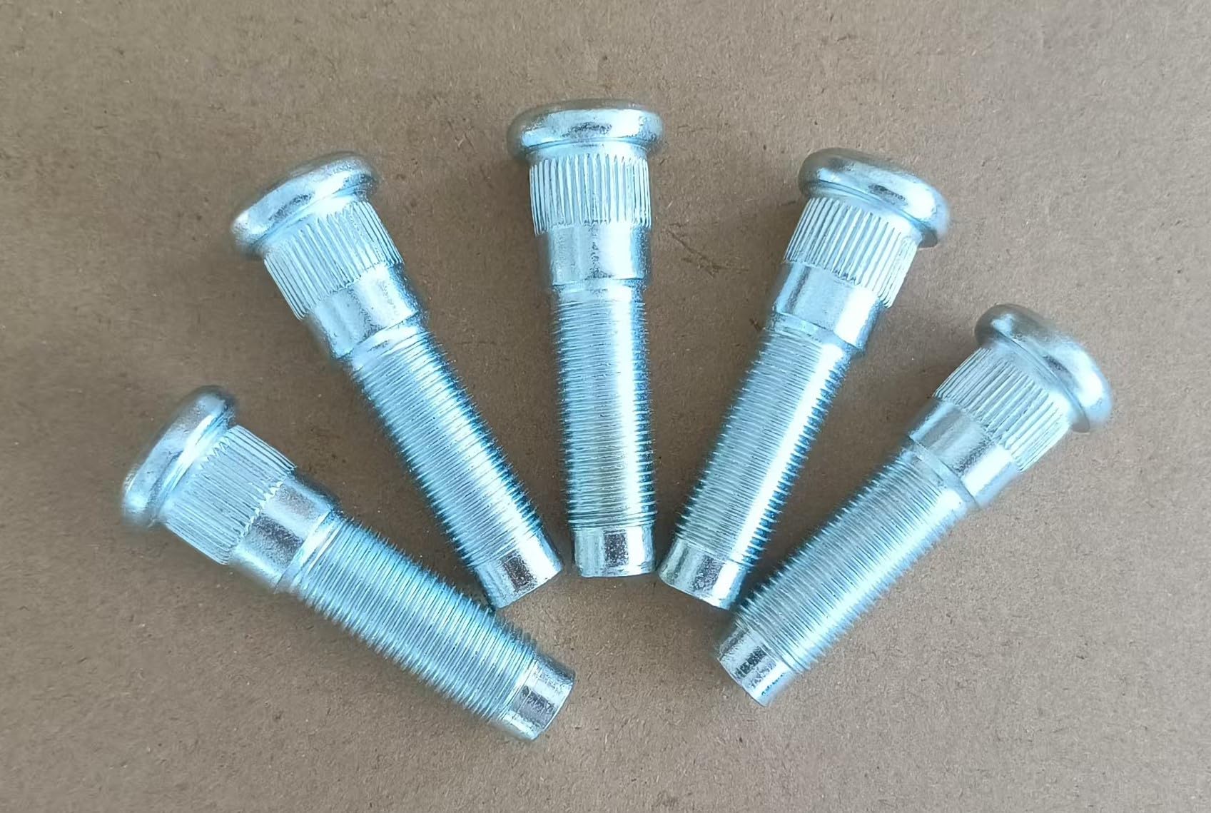 Photo 1 of 5PCS Bolts 610-389 9/16-18 Thread Wheel Stud Bolt -0.666 in. Knurl, 2.34 in. Length Compatible with 1999-2011 Dodge Ram 1500, 94-99 RAM 2500 Pickup, 99-03 RAM 2500 3500 Van