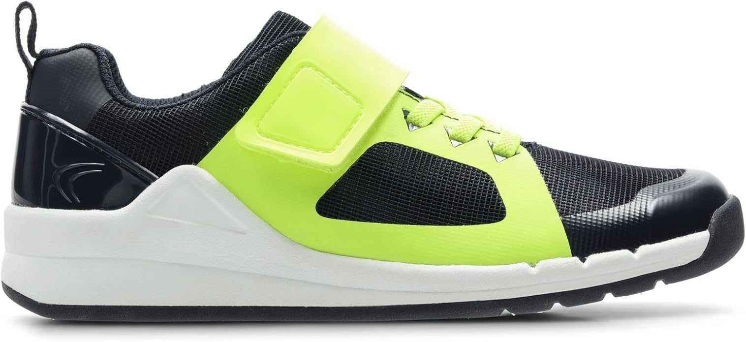 clarks trainers size 7