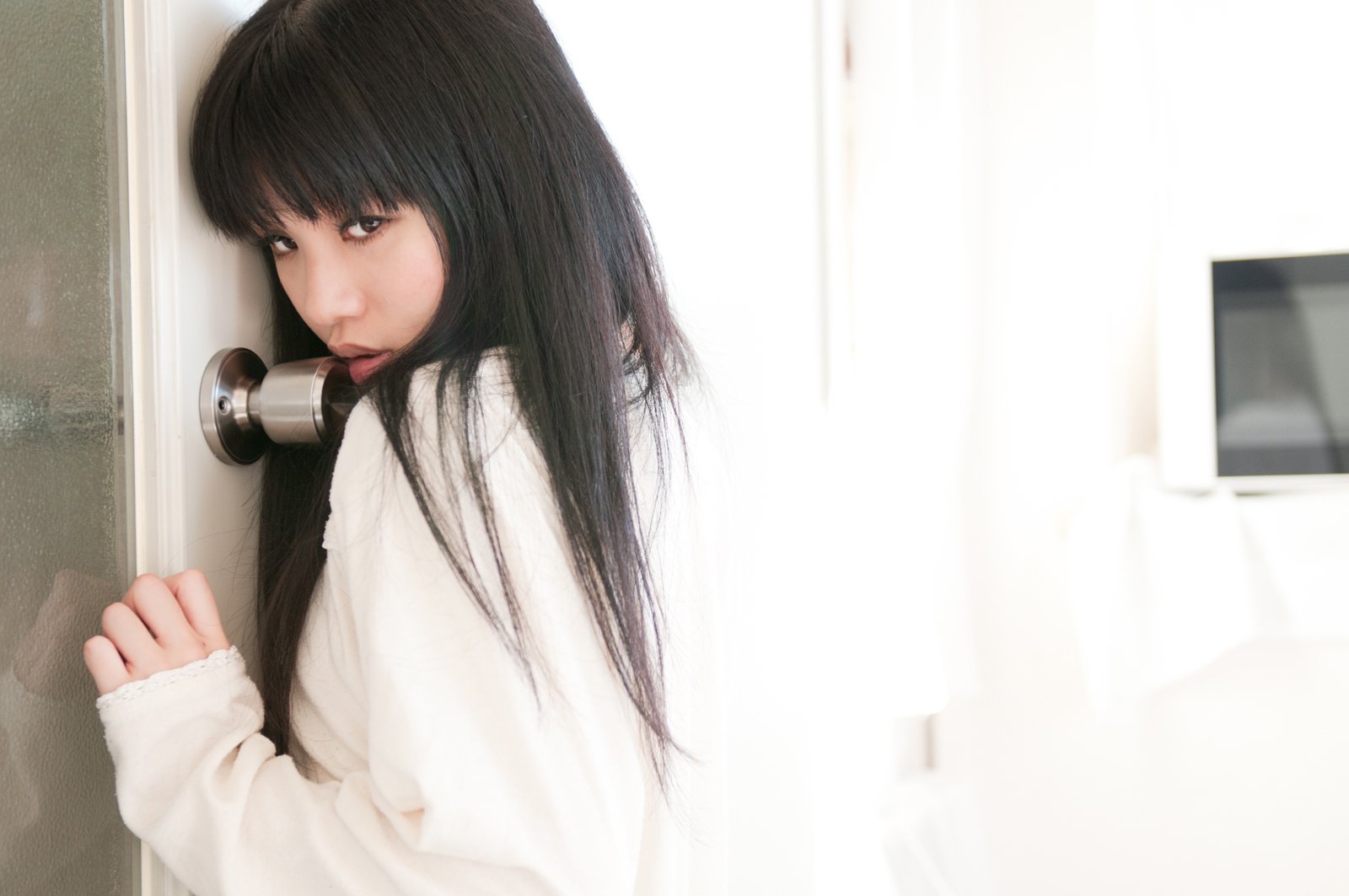 ドアノブ少女 Amazon Co Jp限定 生写真付き 吾嬬竜孝 企画 撮影 えはら あい 撮影 本 通販 Amazon
