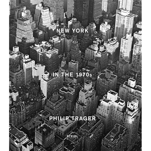 Amazon.com: Weegee's New York: Photographs, 1935-1960