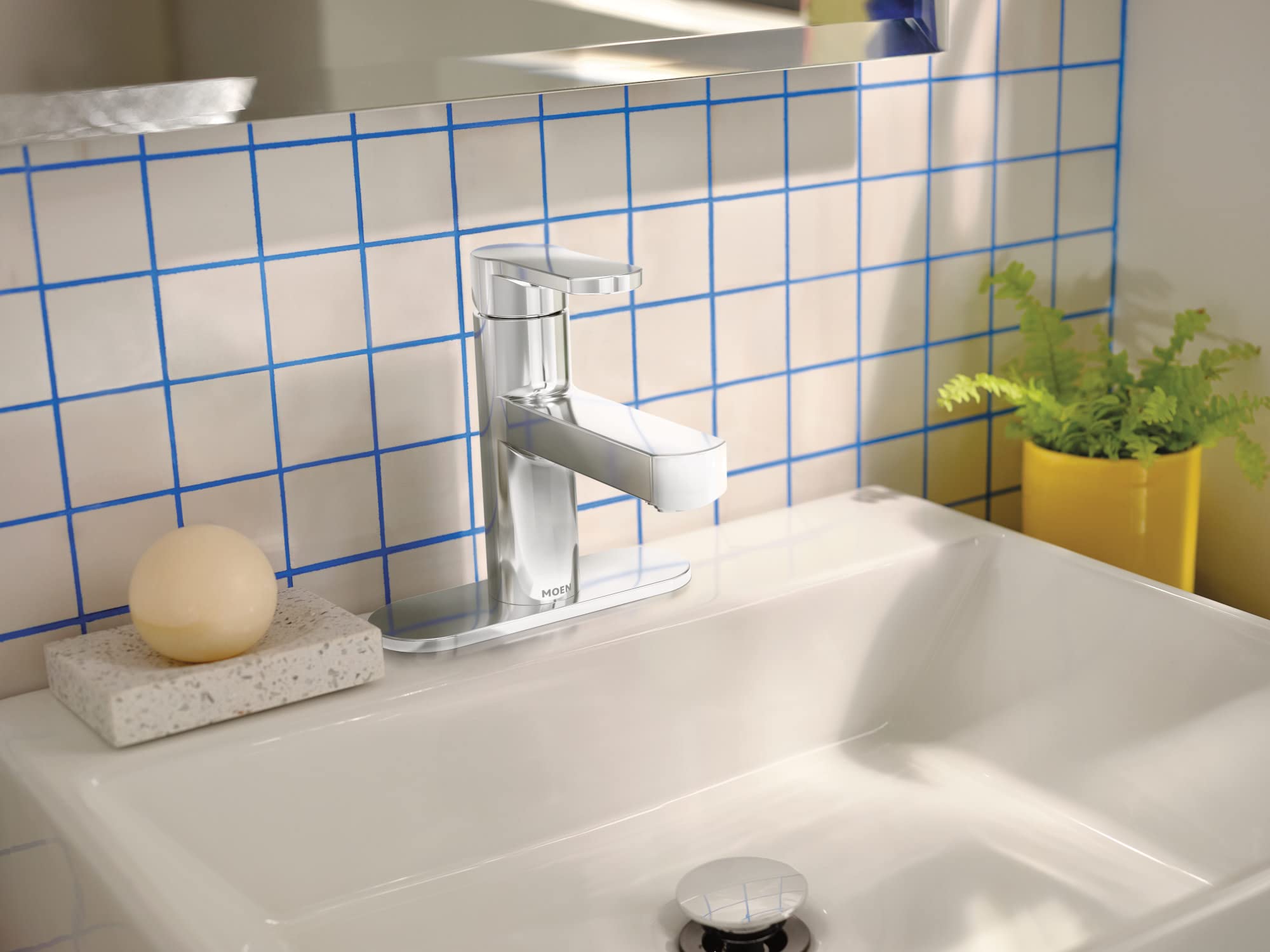 Moen Laris Chrome One-Handle Single Hole Modern Bathroom Sink Faucet with Optional Deckplate and Spring Loaded Drain Assembly, 84014